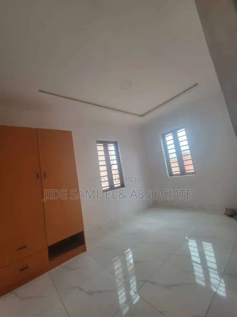 Furnished Mini Flat in Ayobo for rent