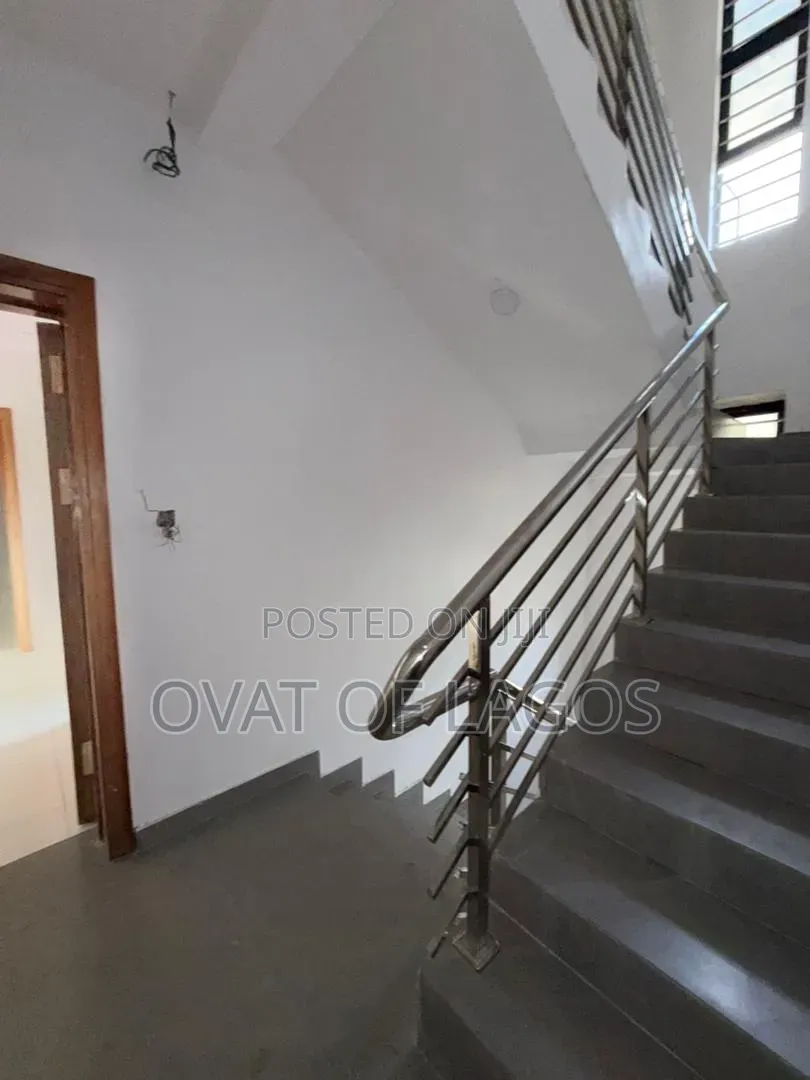 2bdrm Apartment in Abraham Adesanya for sale