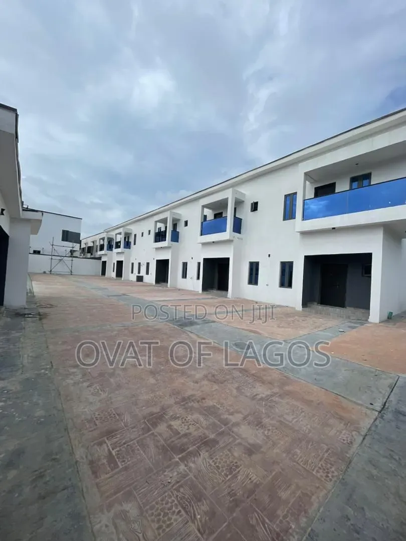 3bdrm Duplex in Abraham Adesanya for sale