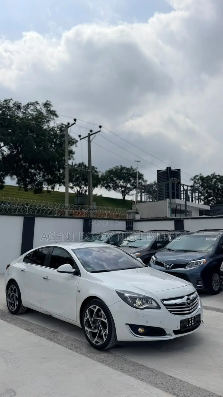 Opel Insignia 2014 White