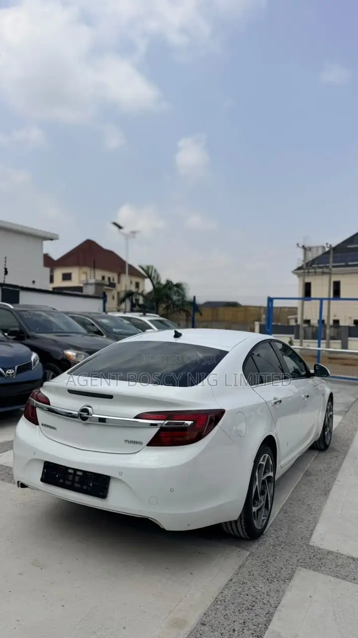 Opel Insignia 2014 White