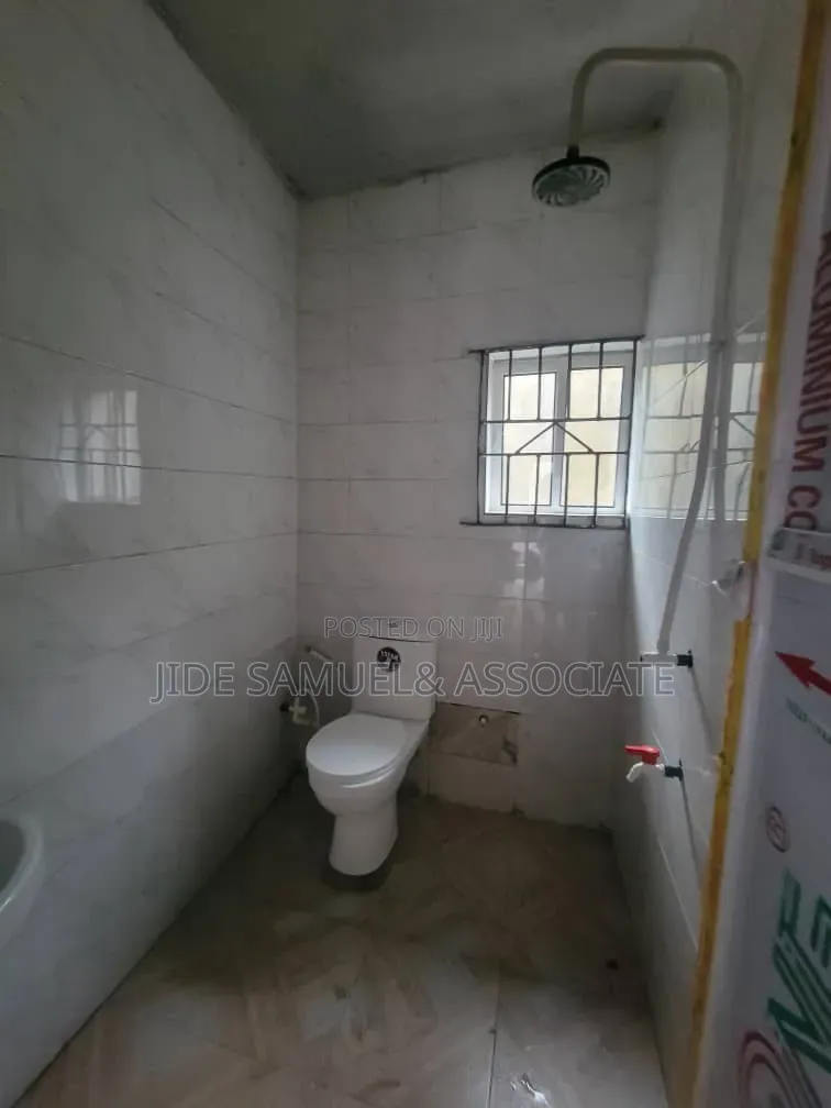 Furnished 2bdrm Block of Flats in Ayobo for rent