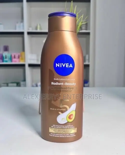 NIVEA Radiant Beauty Even Glow Vit C Body Lotion | Avocado Lotion