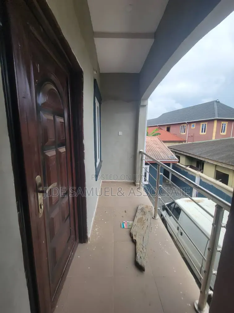 Furnished Mini Flat in Ayobo for rent