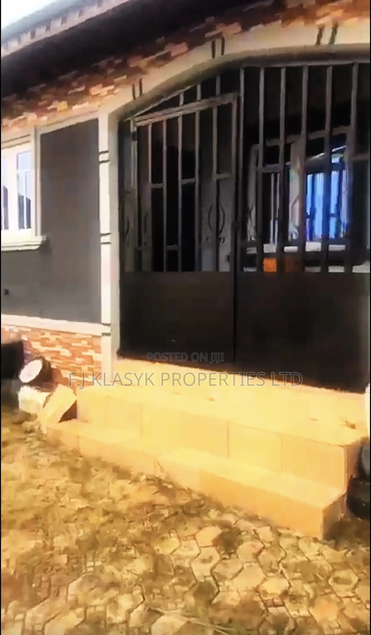 3bdrm Apartment in Benin City for sale