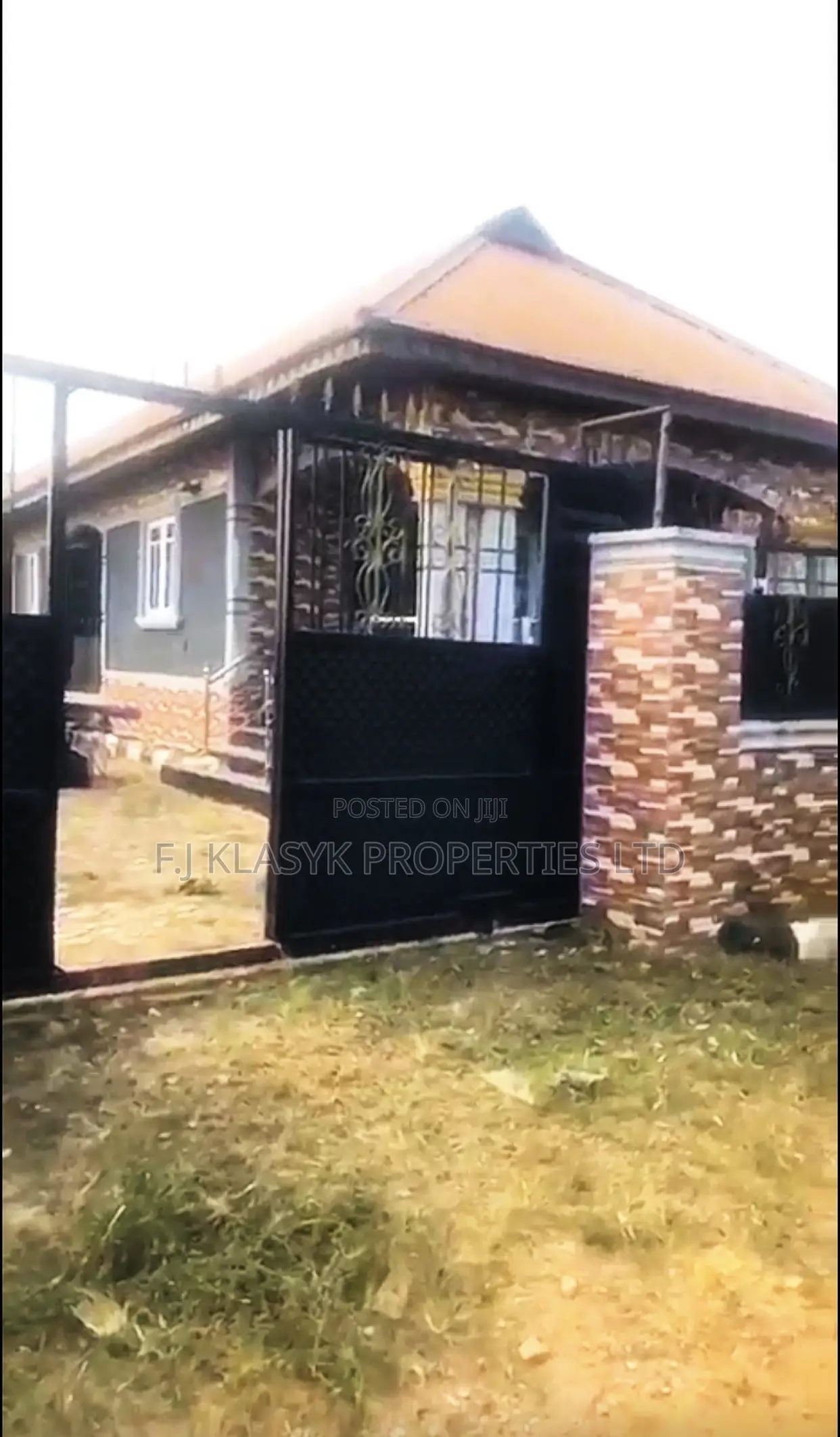 3bdrm Apartment in Benin City for sale