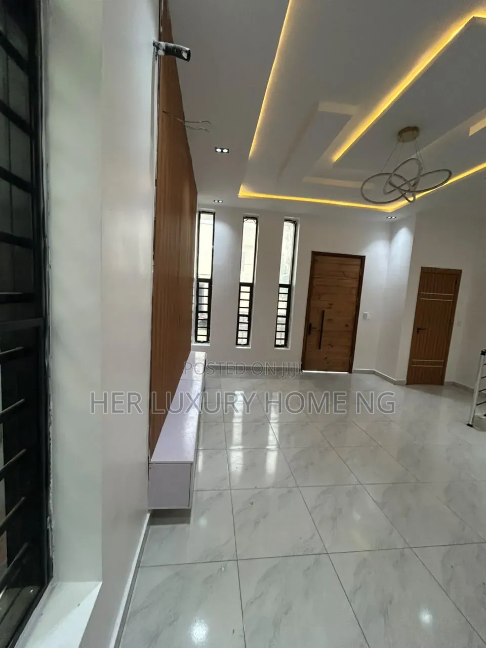 Studio Apartment in Ikota Villa Estate for rent