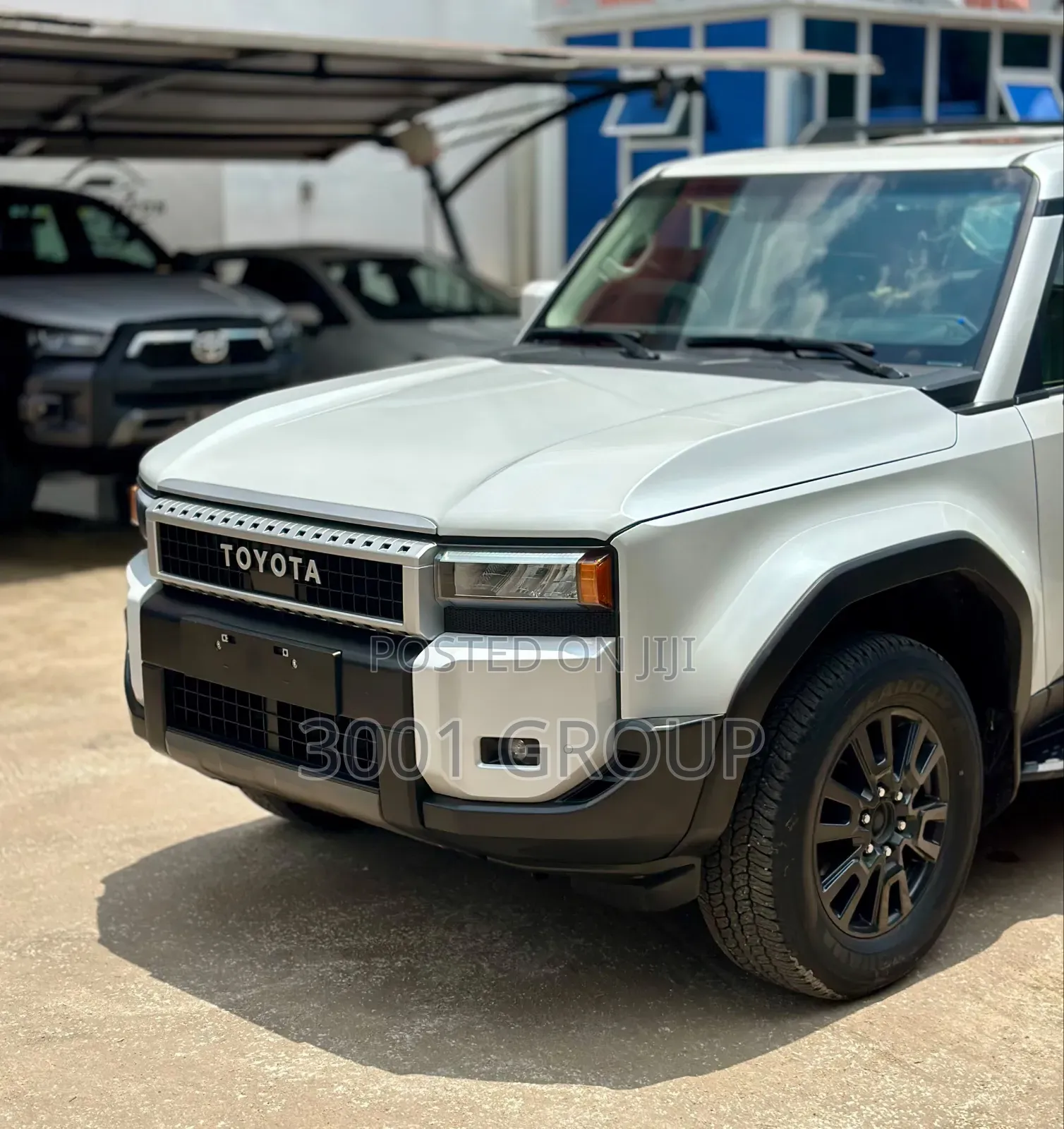 Toyota Land Cruiser Prado 2025 White