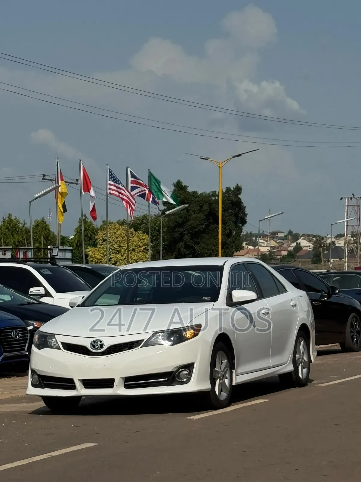 Toyota Camry 2014 White