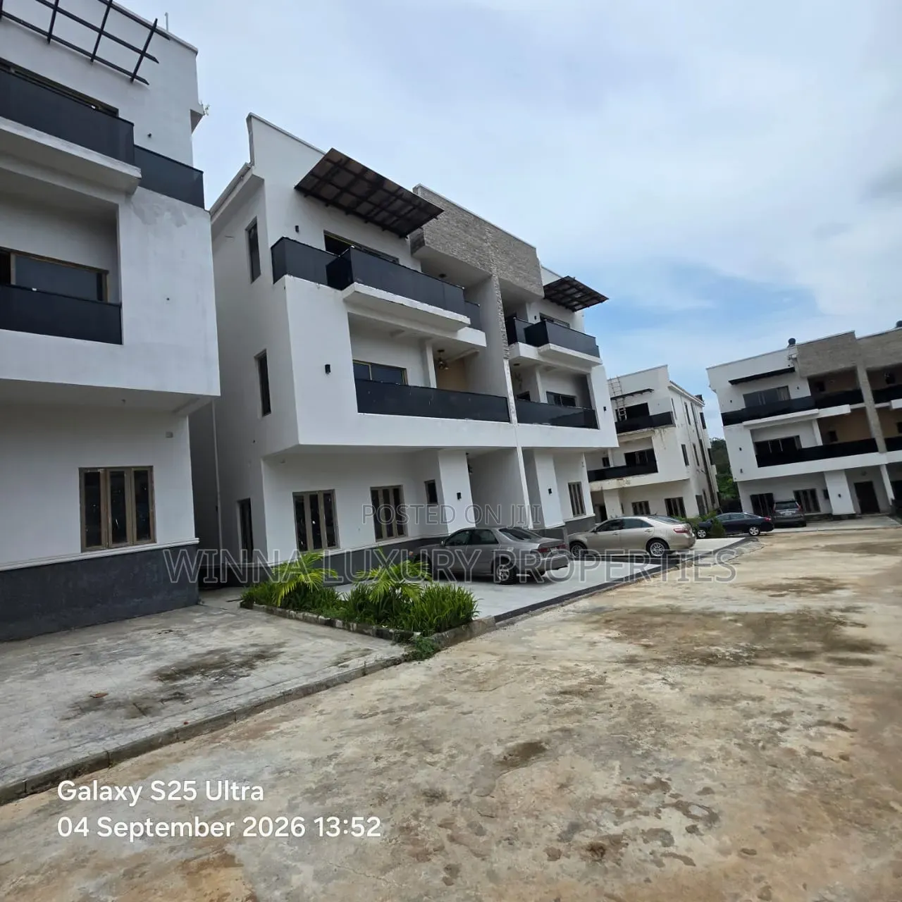 6bdrm Duplex in Southern Bridge, Jabi for rent