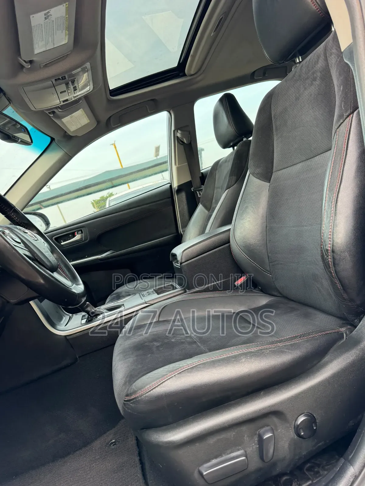 Toyota Camry XSE 4dr Sedan (2.5l 4cyl 6A) 2016 White