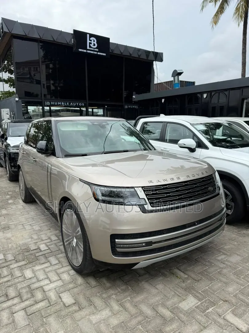 Land Rover Range Rover Vogue 2023 Gold