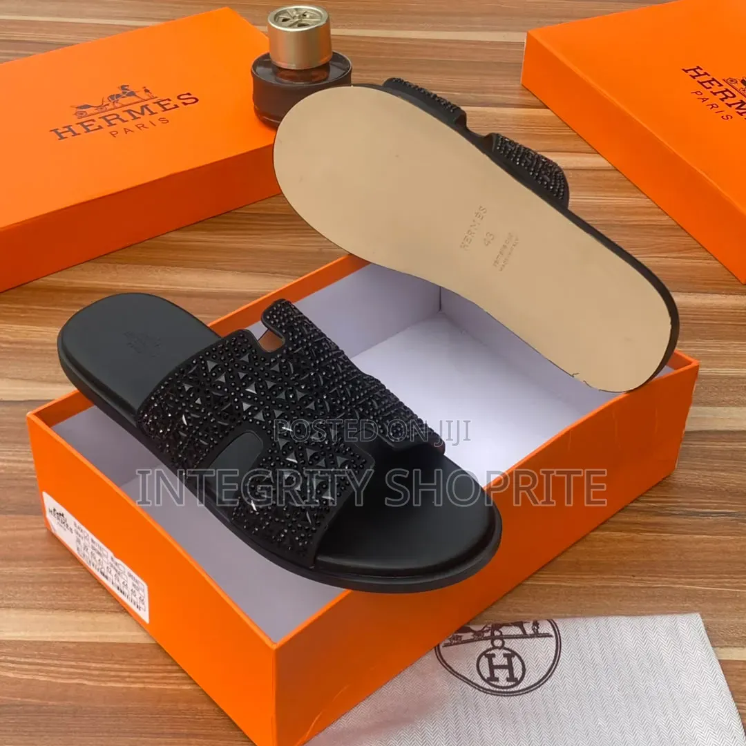 Slip-on Slide Sandal With an Open-Toe Design