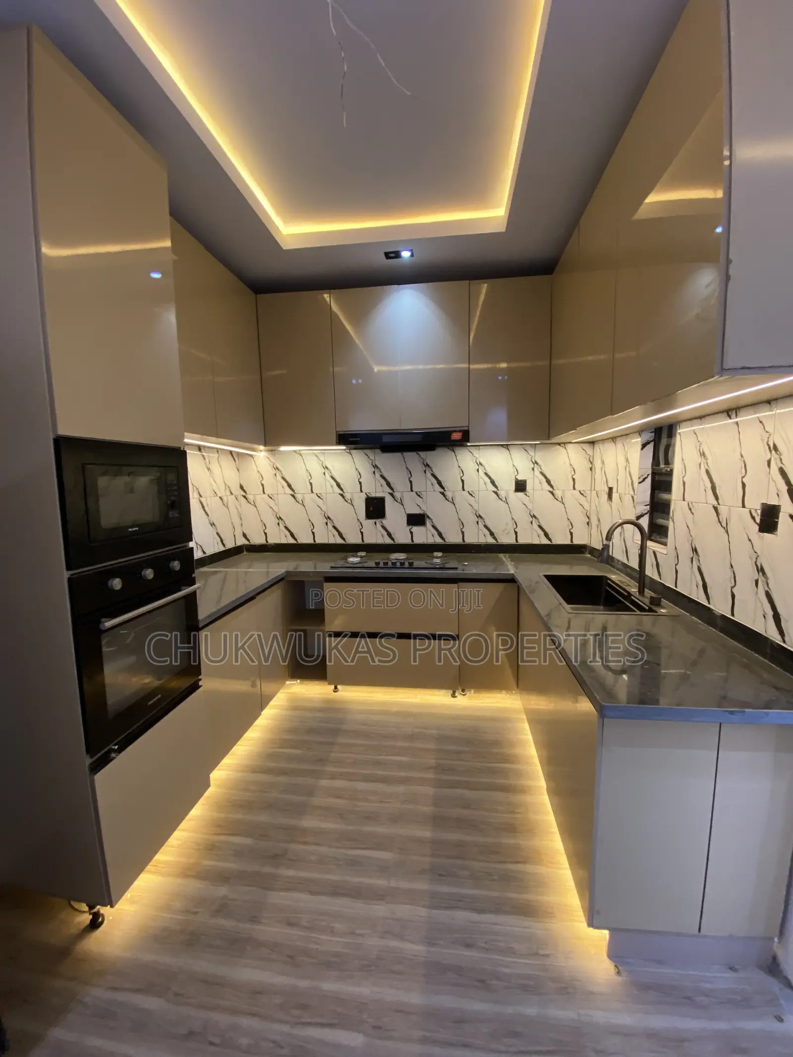 4bdrm Duplex in Golf Annex, Enugu for sale