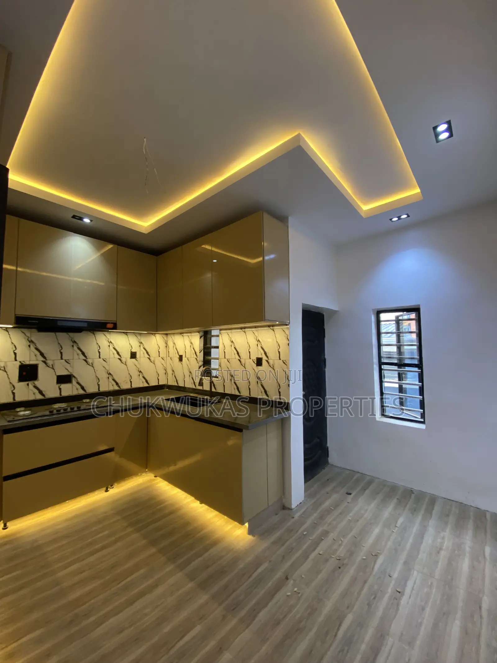 4bdrm Duplex in Golf Annex, Enugu for sale