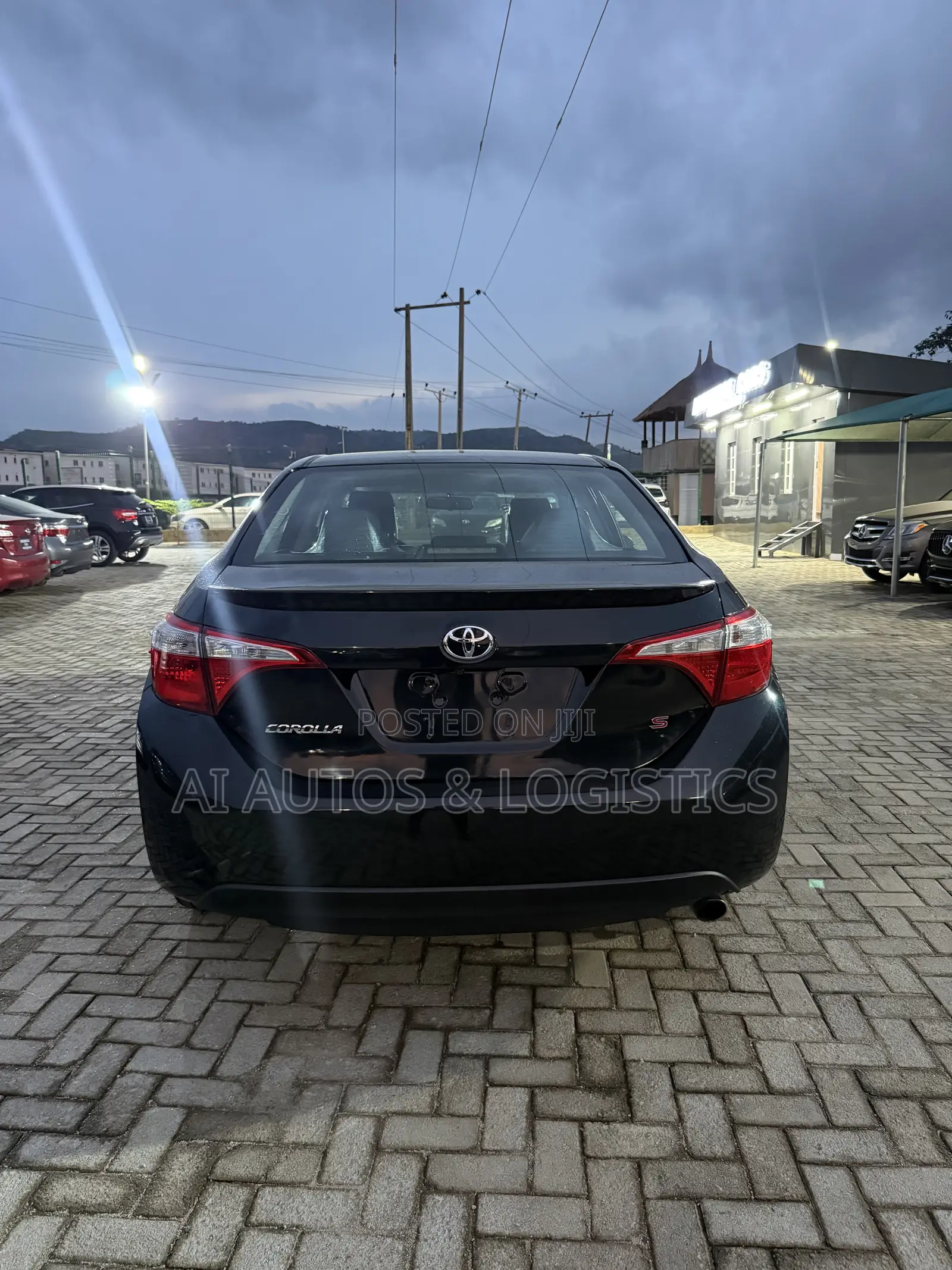 Toyota Corolla S 4dr Sedan (1.8L 4cyl CVT) 2016 Black