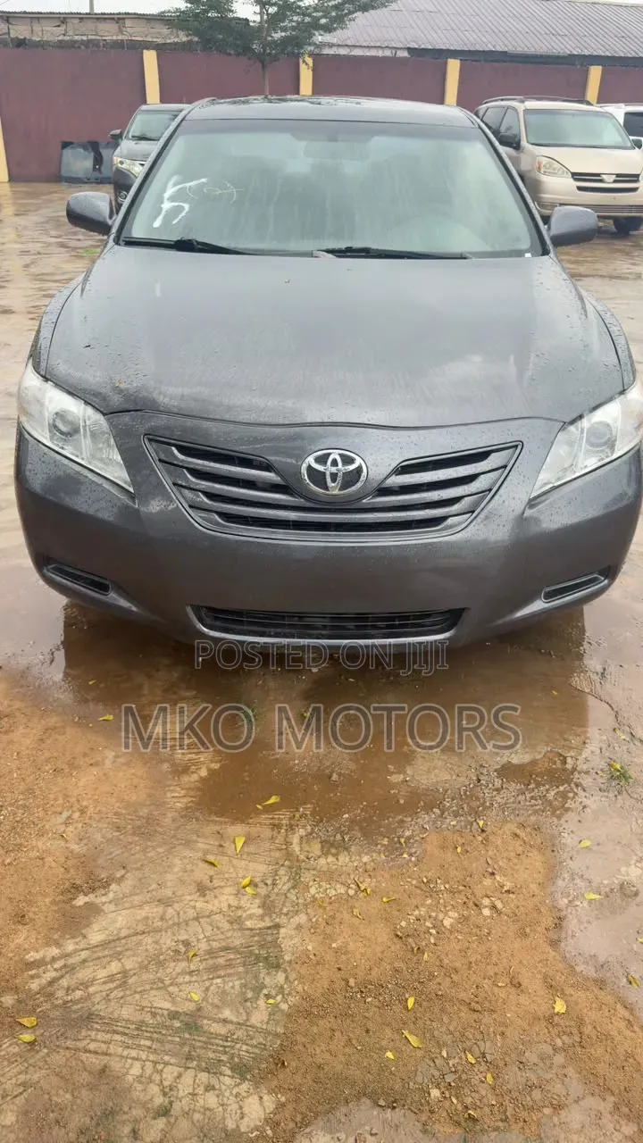 Toyota Camry LE 4dr Sedan (2.4L 4cyl 5A) 2008 White