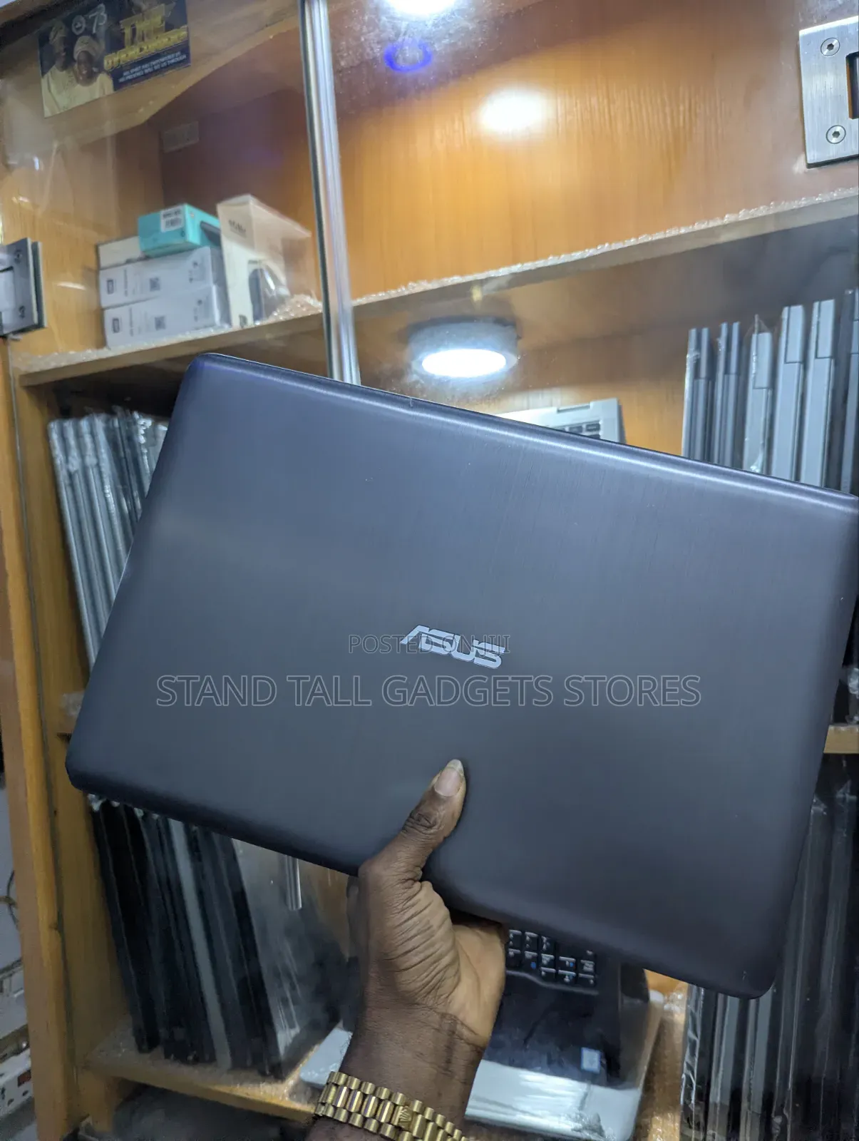 Laptop Asus K50IJ 8GB Intel Core i7 SSD 256GB