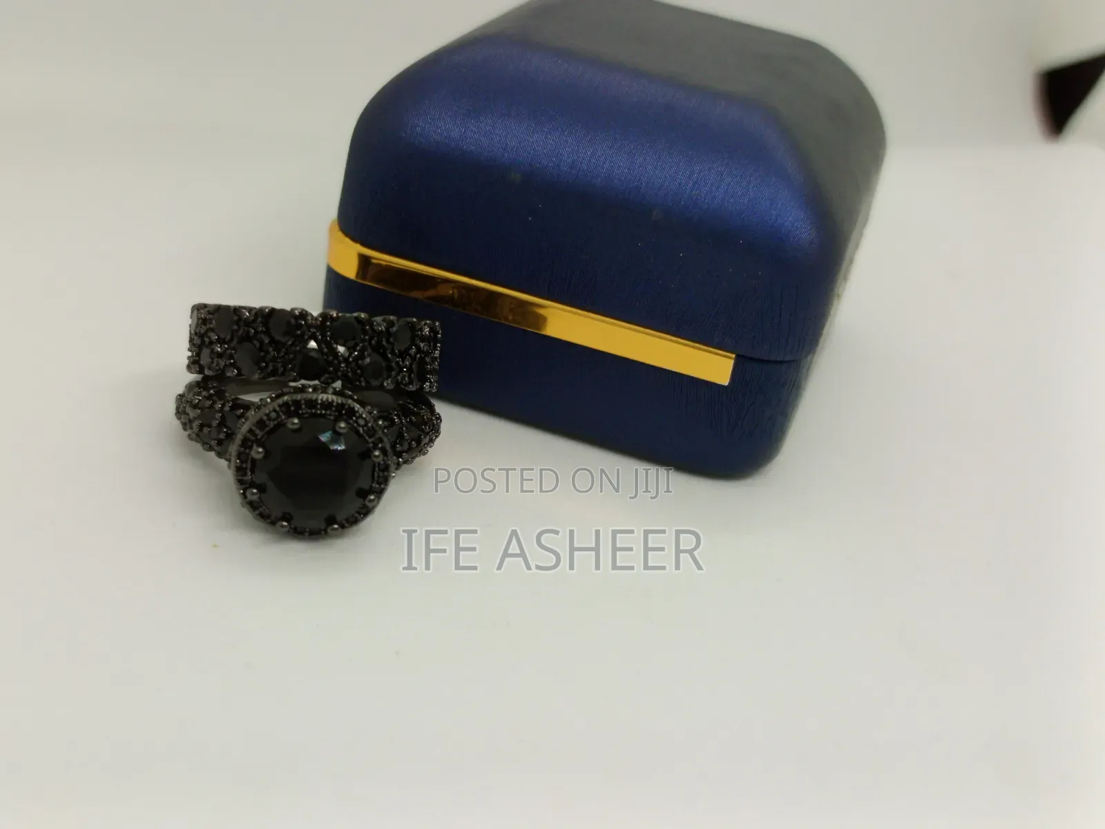 Bold Classic Black Ladies Set of Wedding Ring