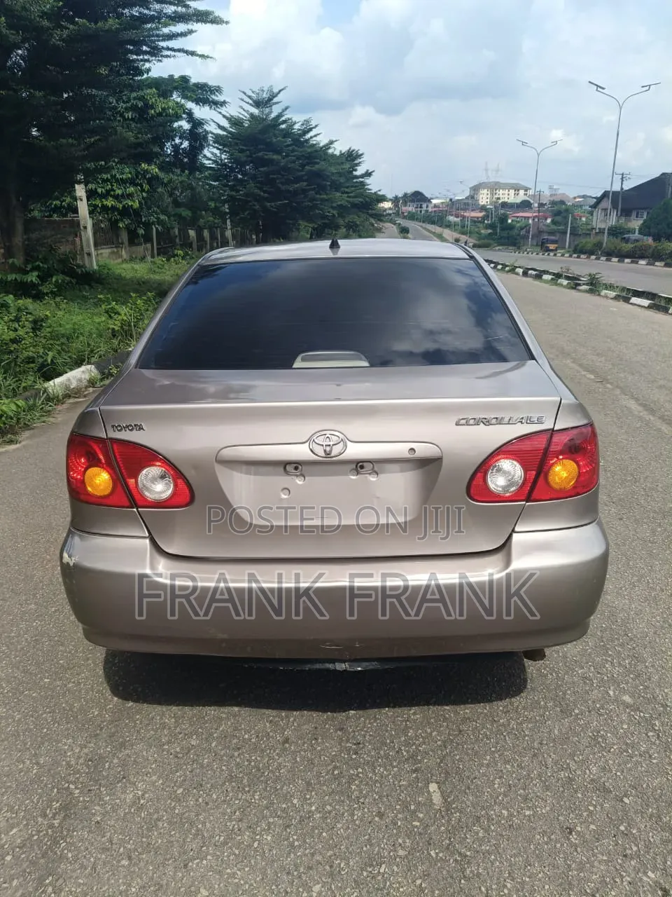 Toyota Corolla 2004 Gold