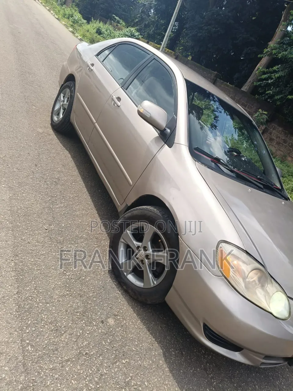 Toyota Corolla 2004 Gold