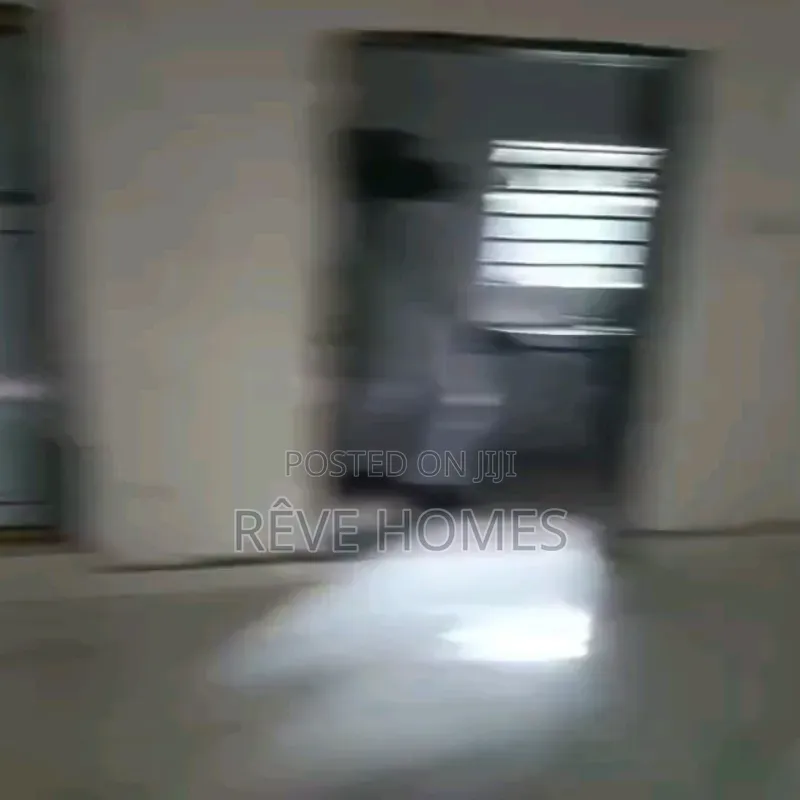 Studio Apartment in Adekunle for rent