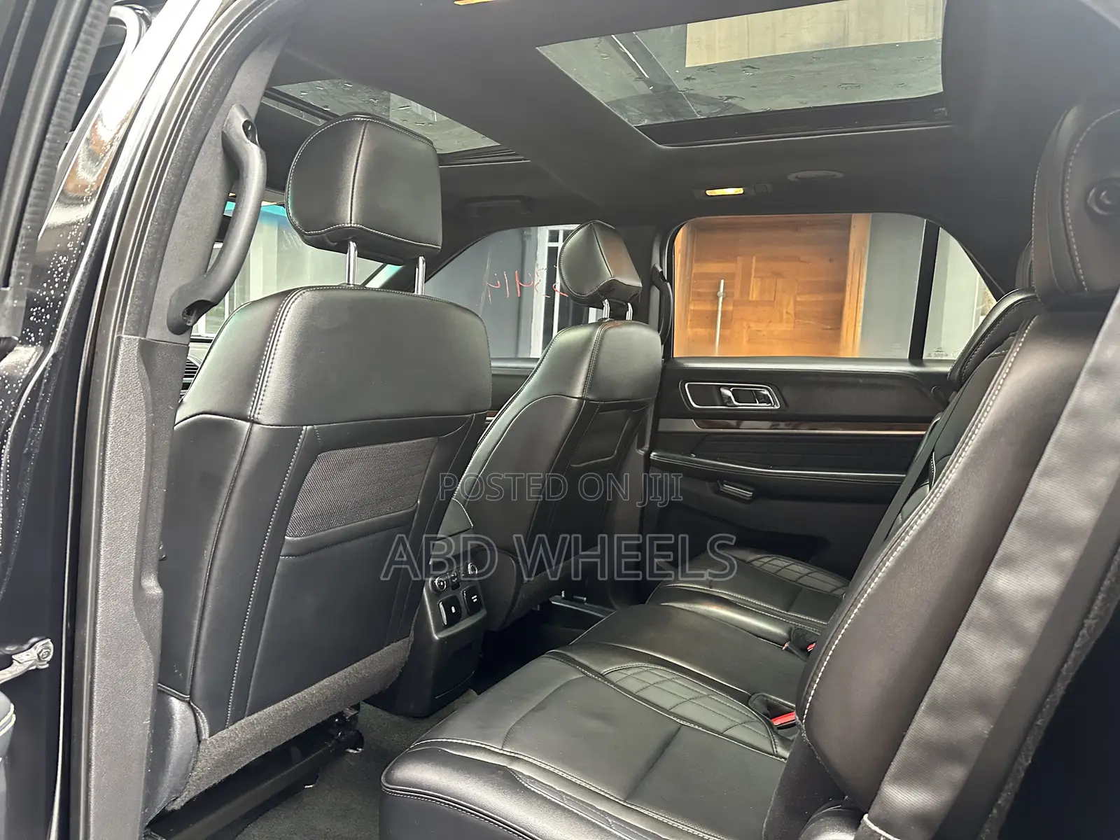 Ford Explorer Platinum 4dr SUV AWD (3.5L 6cyl Turbo 6A) 2016 Black