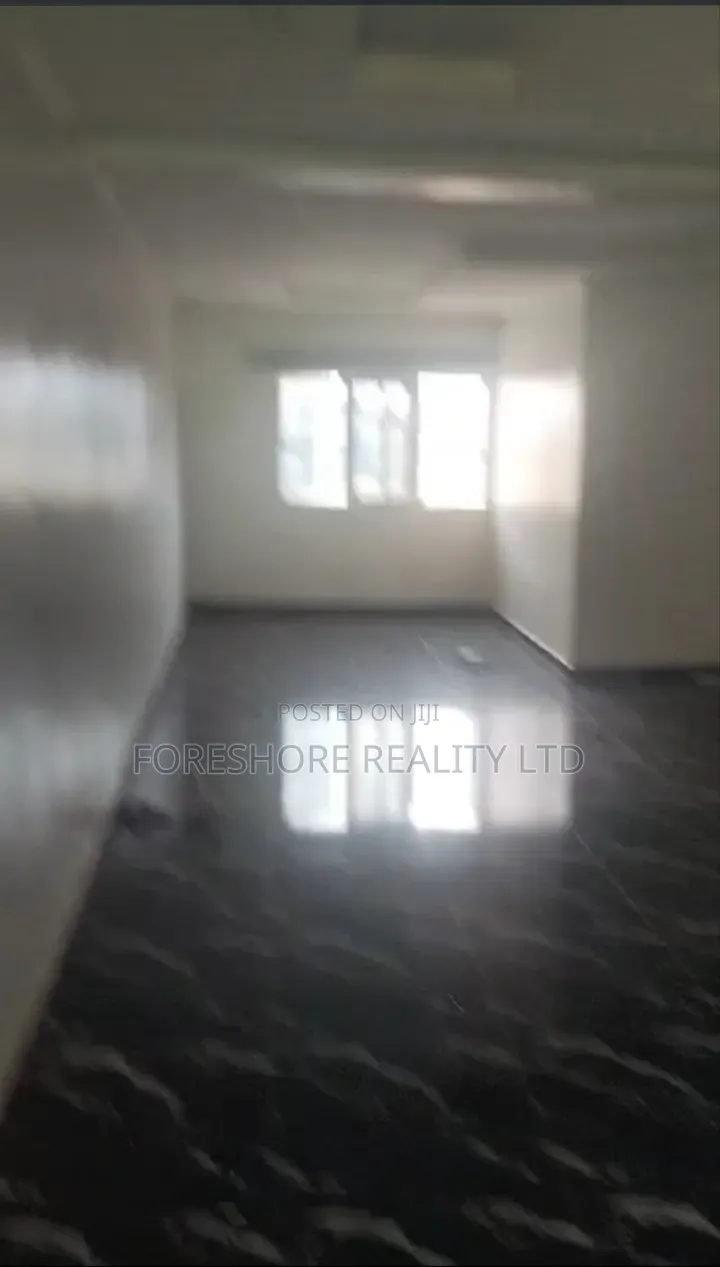 3bdrm Apartment in Oregun for rent