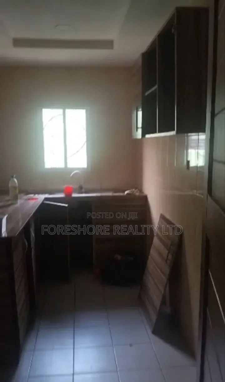 3bdrm Apartment in Oregun for rent
