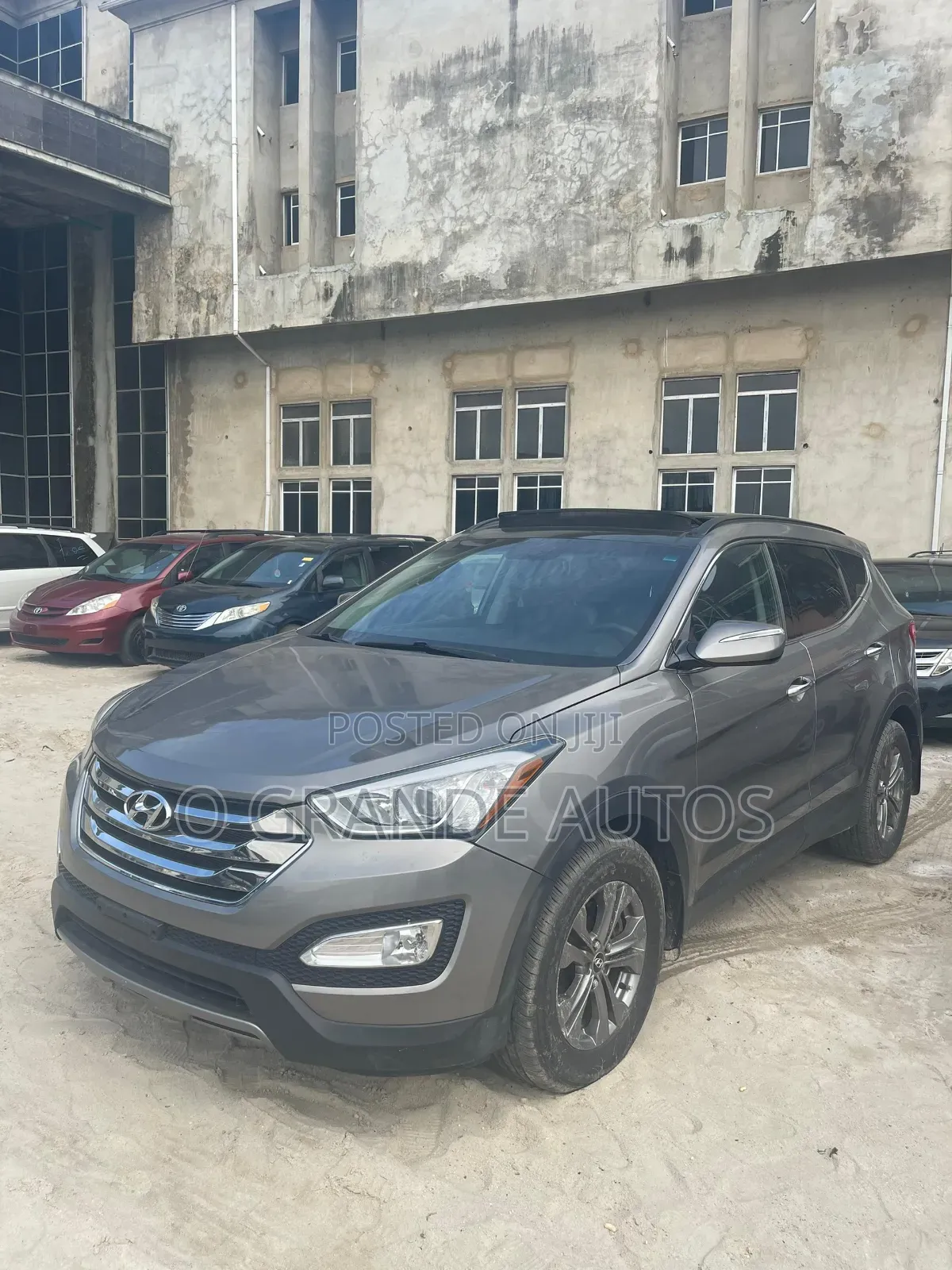 Hyundai Santa Fe 2014 Gray