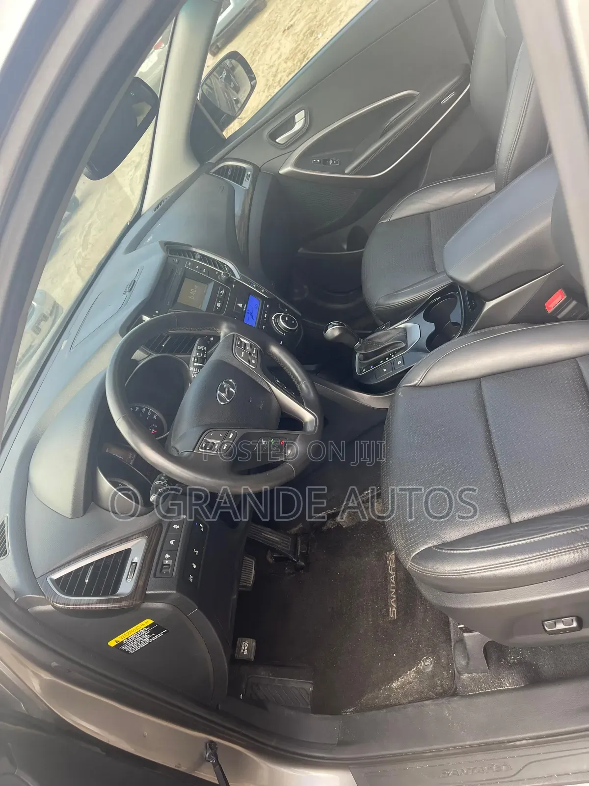 Hyundai Santa Fe 2014 Gray