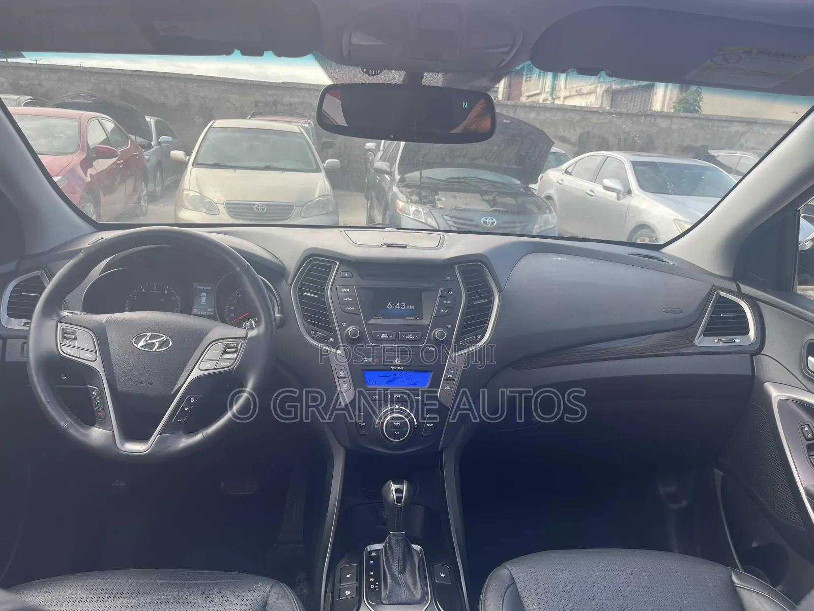Hyundai Santa Fe 2014 Gray