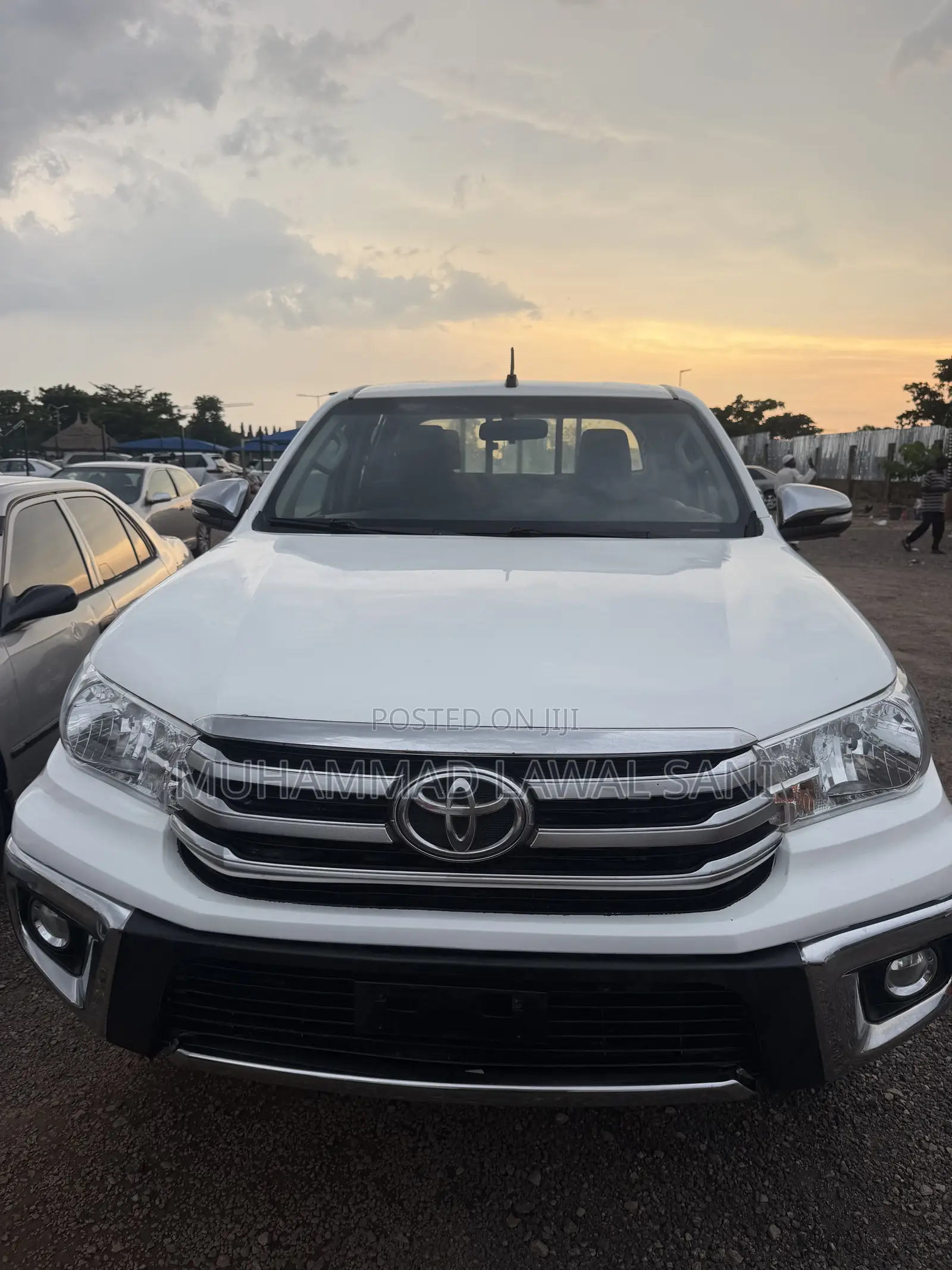 Toyota Hilux 2017 White