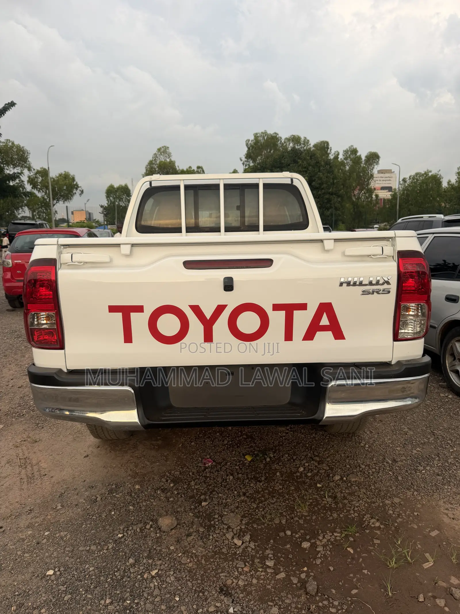 Toyota Hilux 2017 White