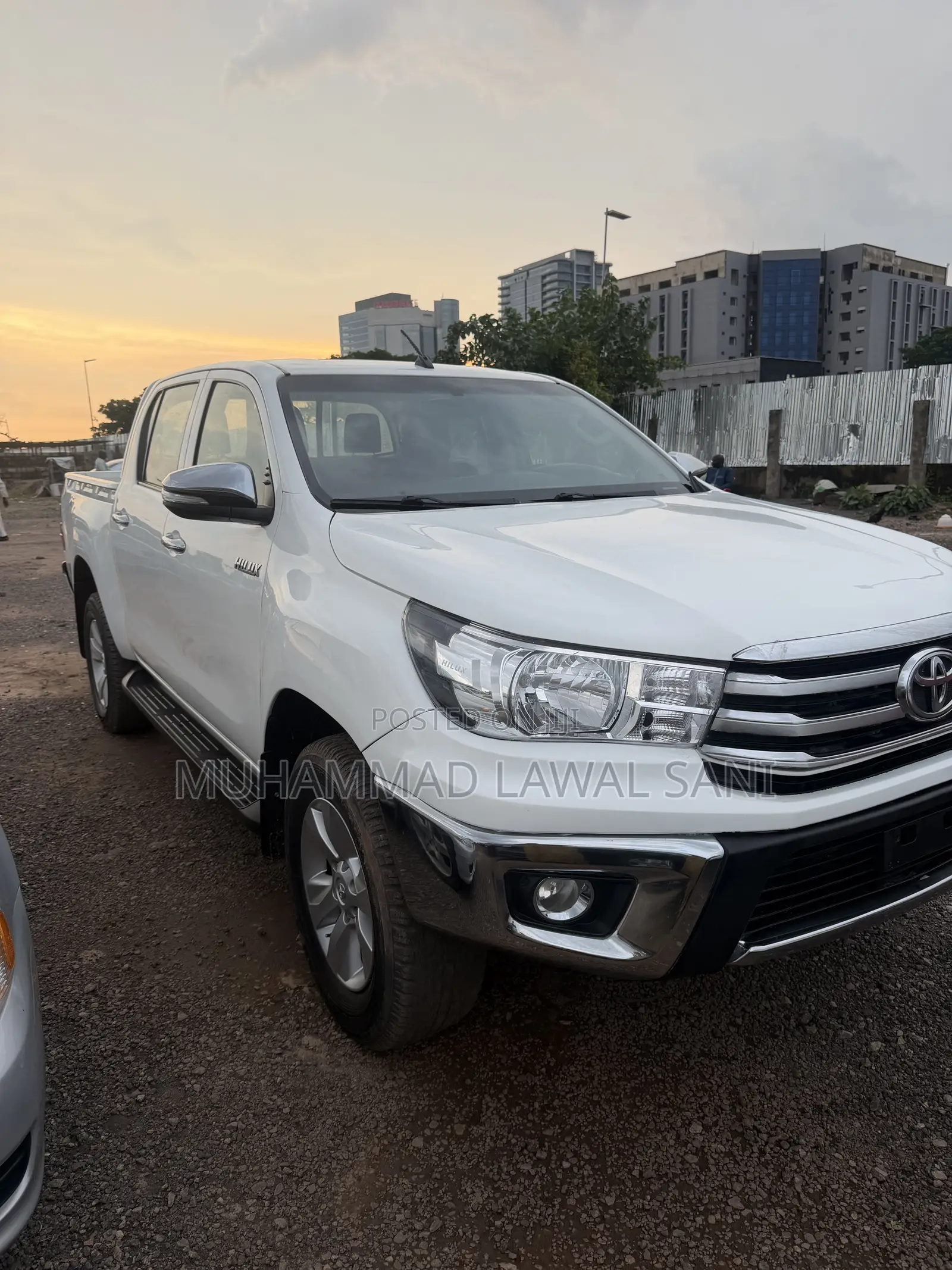 Toyota Hilux 2017 White