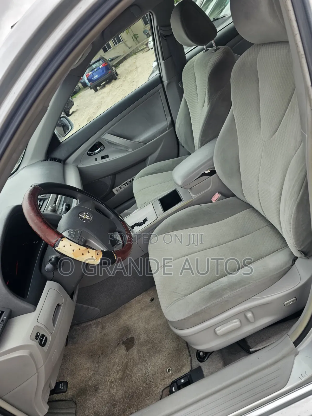 Toyota Camry LE 4dr Sedan (2.4L 4cyl 5A) 2007 Silver