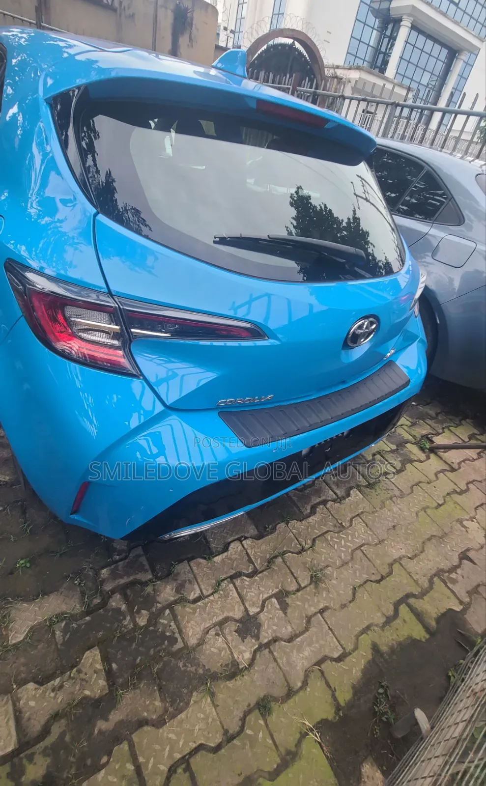 Toyota Corolla SE (1.8L 4cyl 2A) 2019 Blue