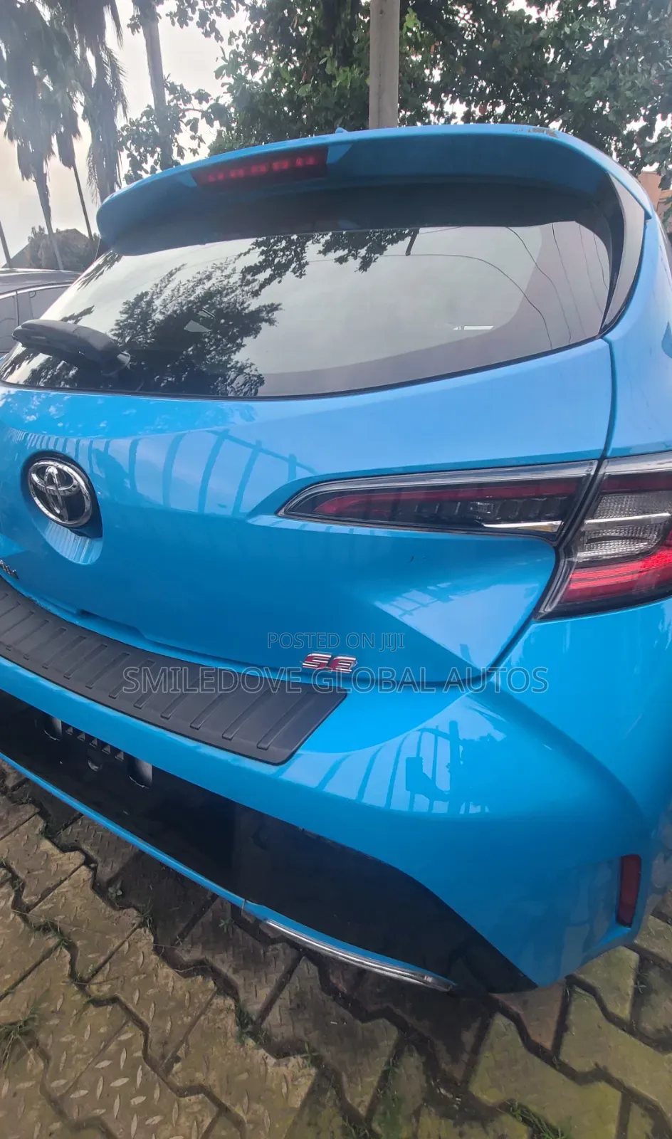 Toyota Corolla SE (1.8L 4cyl 2A) 2019 Blue