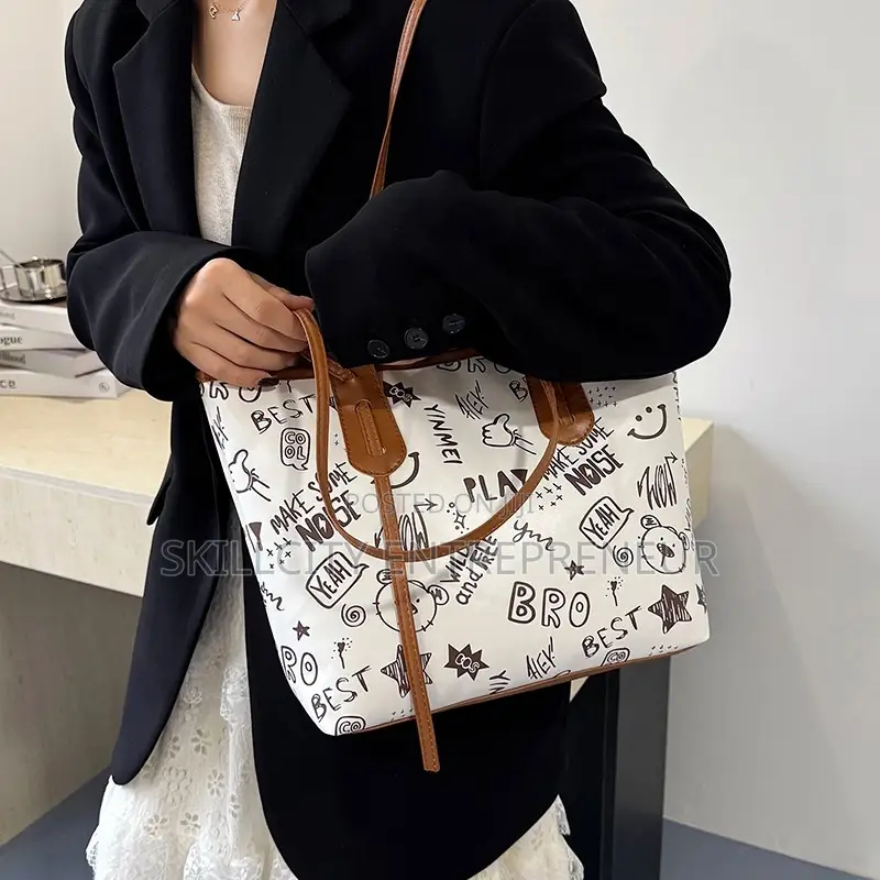 Cute Cartoon Pu Shoulder Bag Women's Large Tote Bag With Zipper