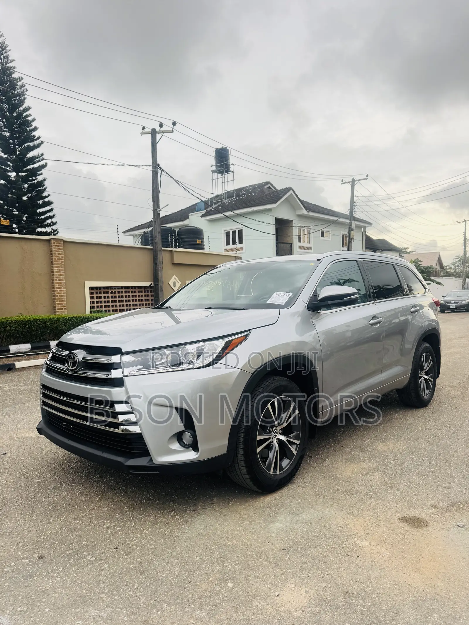 Toyota Highlander XLE V6 4x4 (3.5L 6cyl 6A) 2016 Silver