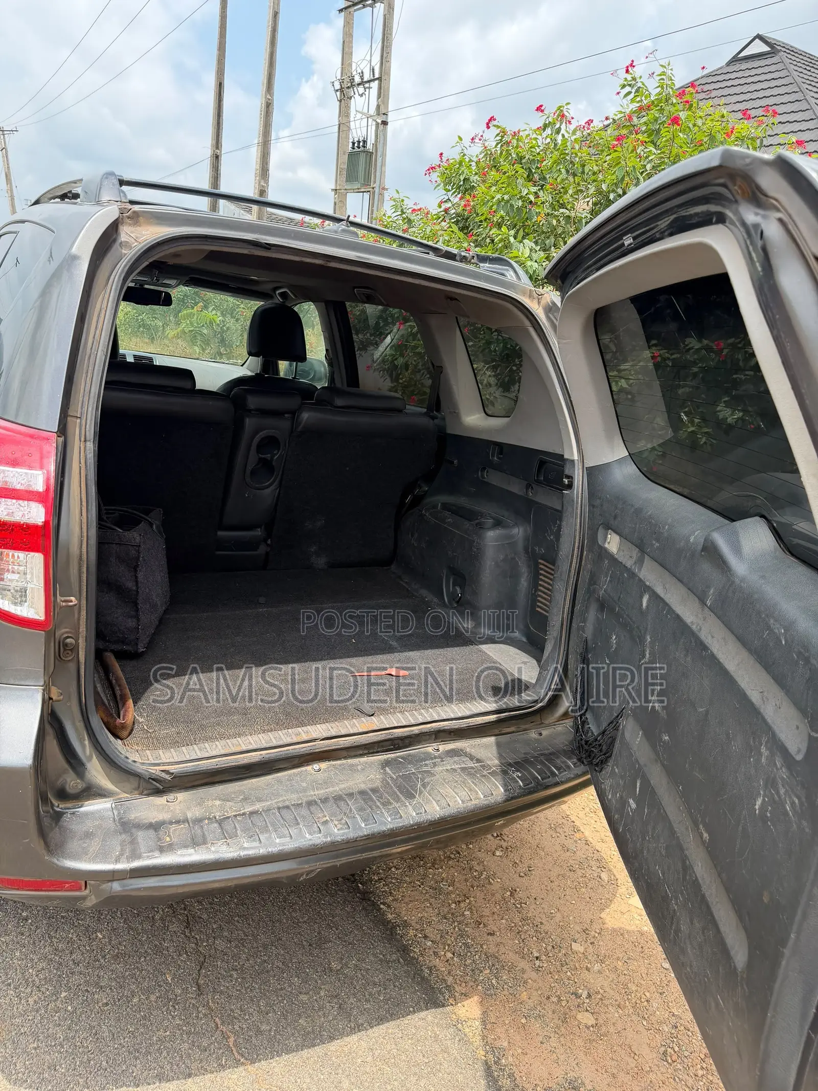 Toyota RAV4 2.5 Limited 2010 Brown