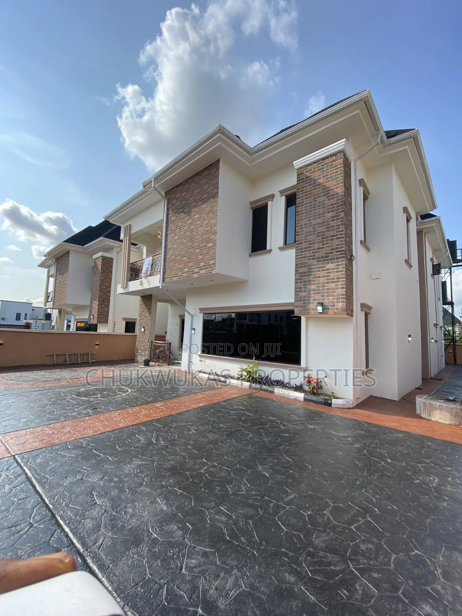 5bdrm Duplex in Centenary City Enugu for sale