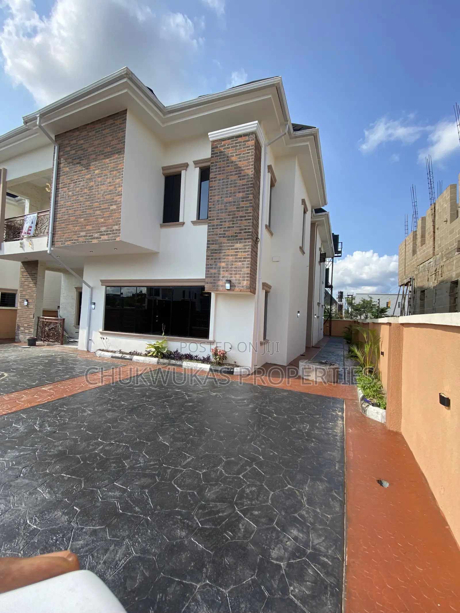 5bdrm Duplex in Centenary City Enugu for sale
