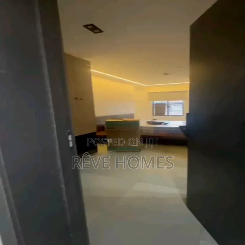 Furnished Studio Apartment in Abule-Ijesha for rent