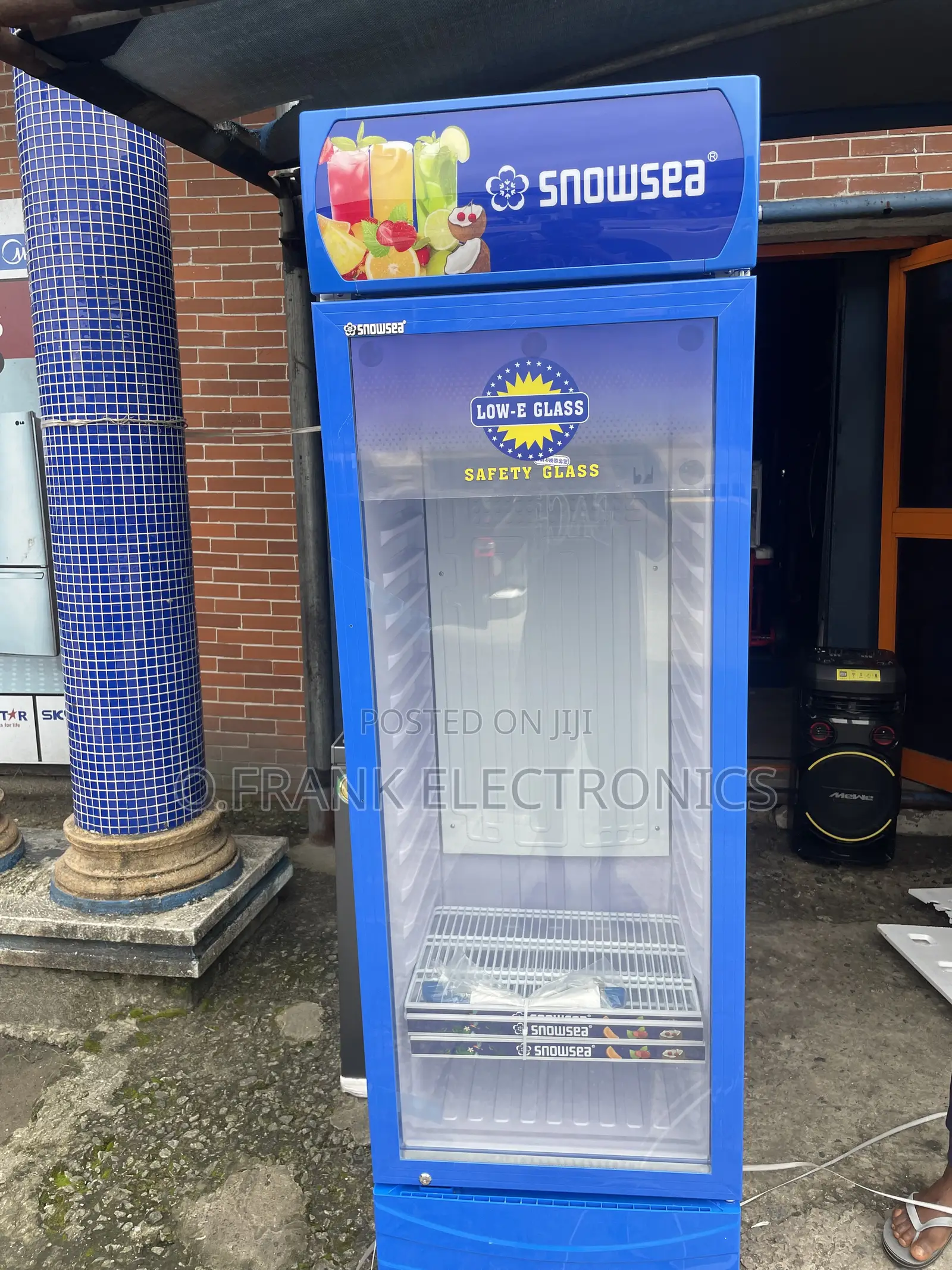 Snowsea Upright Showcase Chiller Fridge