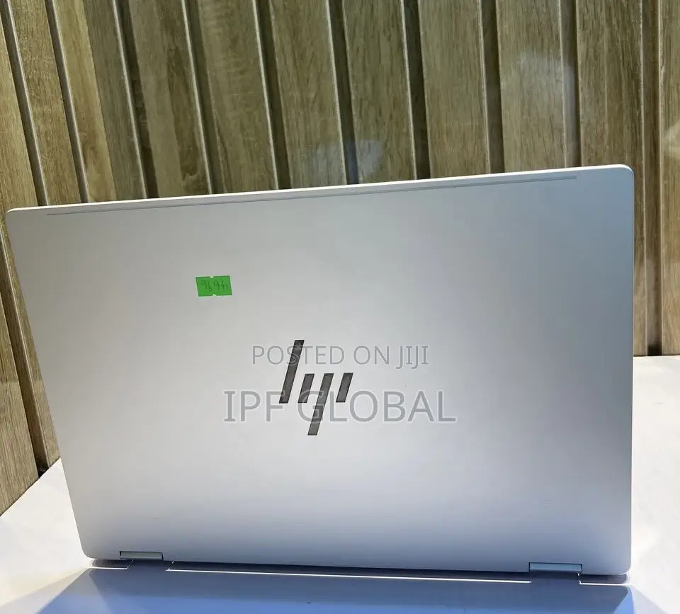 Laptop HP OmniBook 7 16" 16GB Intel Core Ultra 7 SSHD (Hybrid) 1T