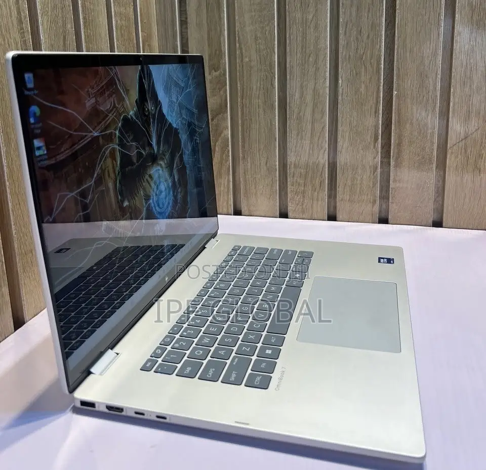 Laptop HP OmniBook 7 16" 16GB Intel Core Ultra 7 SSHD (Hybrid) 1T