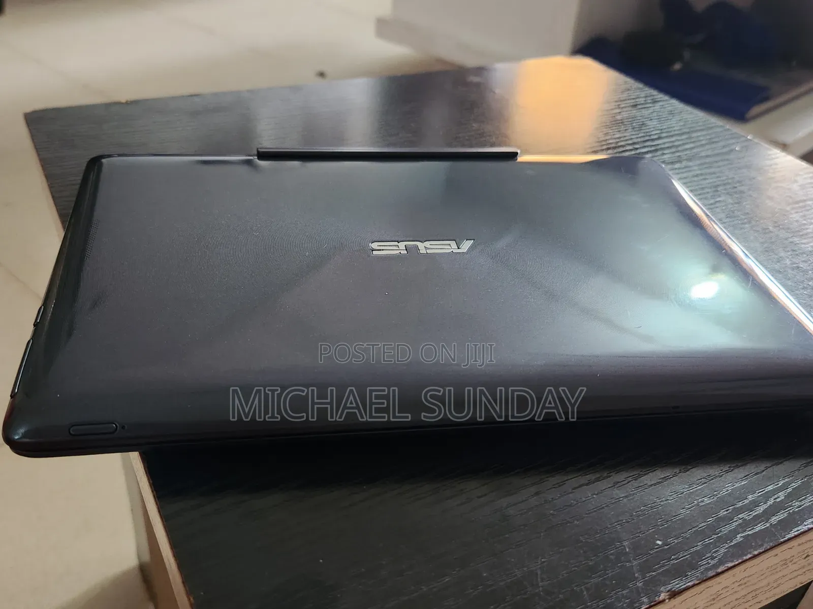 Laptop Asus T100 2GB Intel SSHD (Hybrid) 32GB