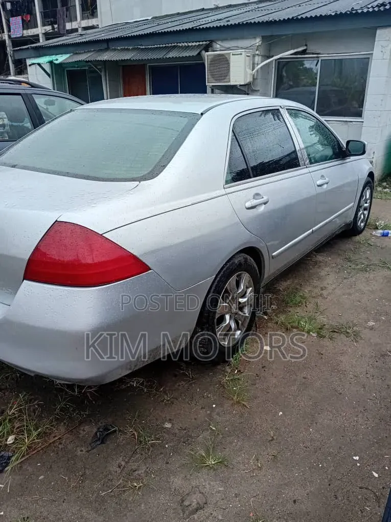 Honda Accord 2.0 Comfort Automatic 2007 Silver