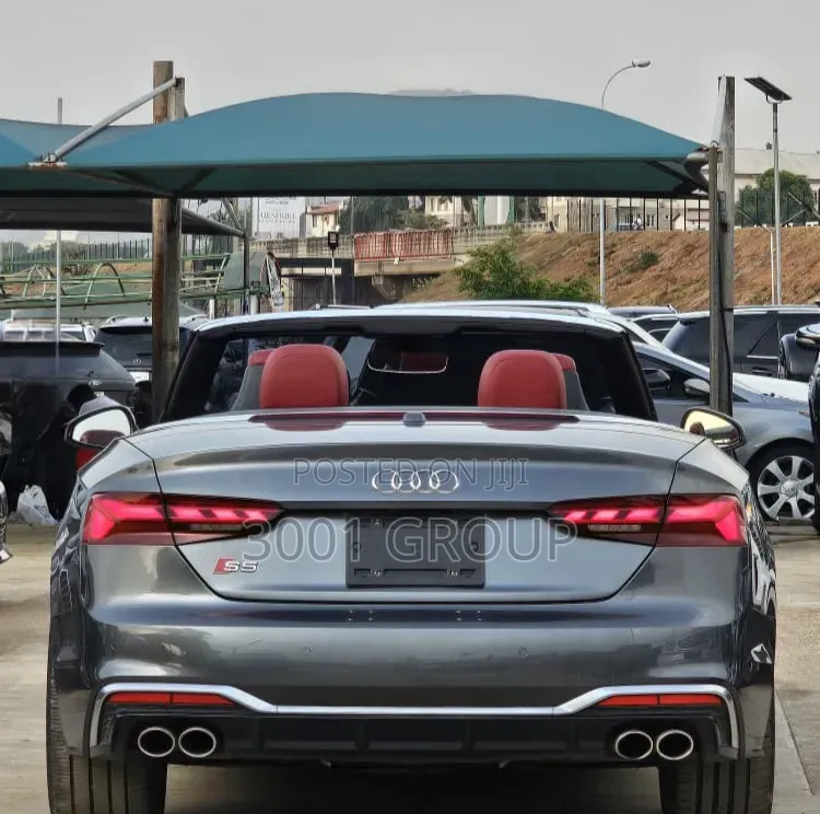 Audi S5 2021 Off white